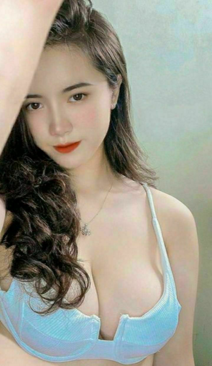 Cậu nhóc bất đắc dĩ trở thành diễn viên jav vì thiếu người
